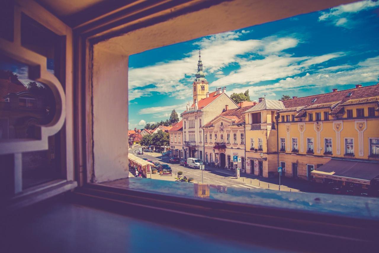 Hotel Livadic Самобор Экстерьер фото